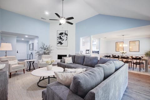 Huge Living Room area with plenty of seating for guests. 