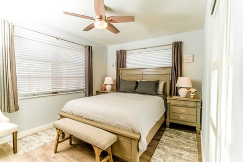 Queen Bed with Ceiling Fan & Large Closet