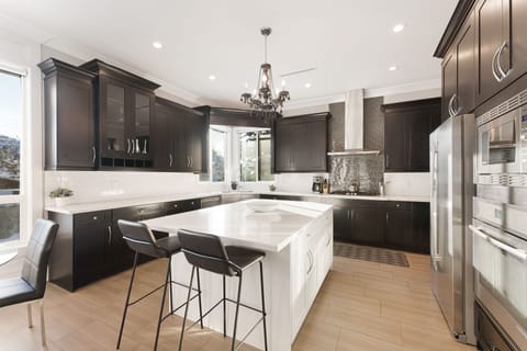 Large gourmet kitchen