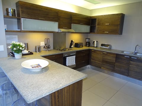 Open plan fully equipped kitchen