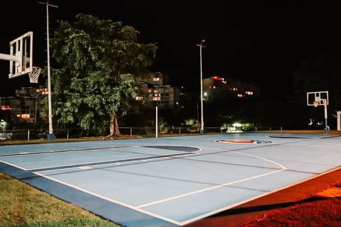 Sport court