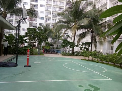 Sport court