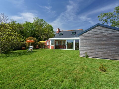 Cloud, Plant, Sky, Property, Building, Window, Tree, House, Land Lot, Natural Landscape