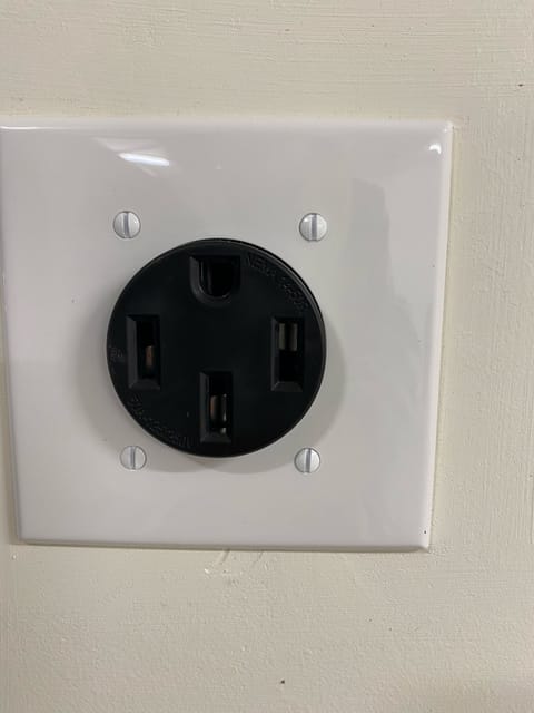 50 amp electric vehicle charging port