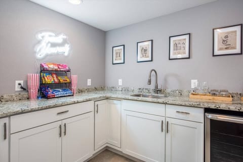 It’s time to Treat Yourself!