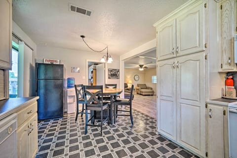 Eat-In Kitchen | Cooking Basics & Spices