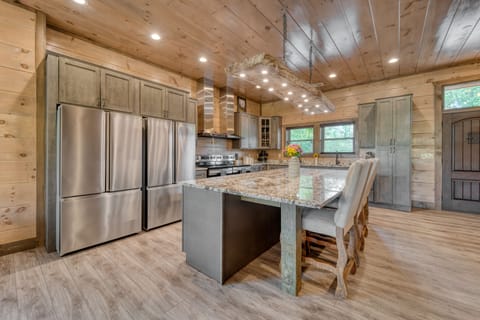 Huge kitchen boasts double appliances!