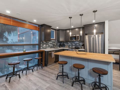 Brand new remodeled kitchen. High end appliances w/views up the mountain.