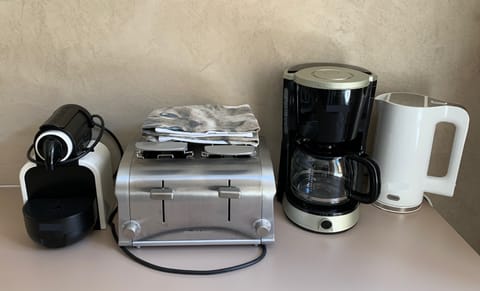 Microwave, dishwasher, toaster, cookware/dishes/utensils