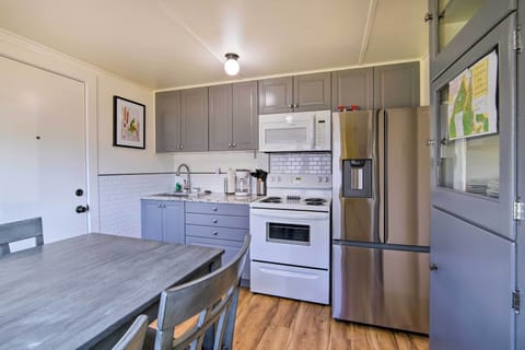 Kitchen | 1,137 Sq Ft | Single-Story Home | Pet Friendly w/ Fee