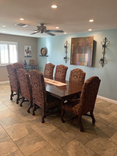 Formal dinning room with seating for 8.