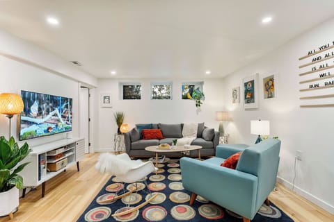 Kick back in our cozy, open floor plan – perfect for relaxed chats, cooking up a snack, and unwinding in style.