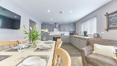 Sea Breeze, Amble - Host & Stay