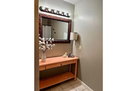 Combined shower/tub, hair dryer, towels, soap