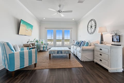 Upper main floor living area with Gulf view