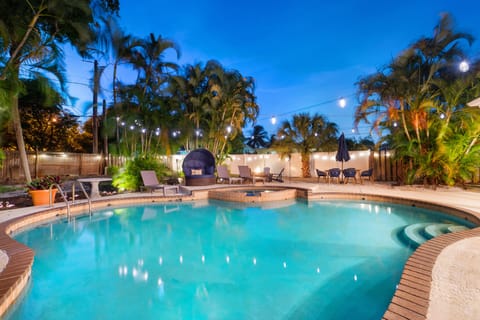 Outdoor pool, a heated pool