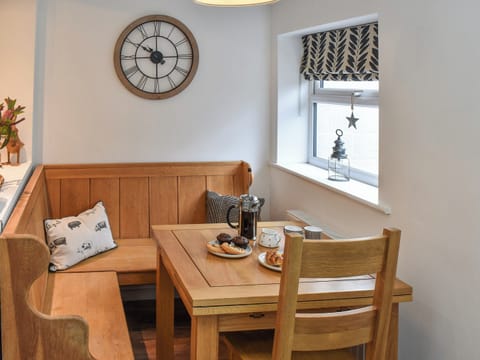 Dining Area | Railway Cottage, Thirsk