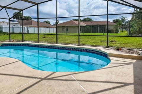 Kissimmee Vacation Rental | 3BR | 2BA | 1,950 Sq Ft | Step-Free Access