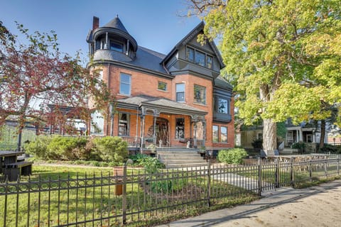 Jackson Vacation Rental | 8,000 Sq Ft | 9BR | 5BA | Stairs Required