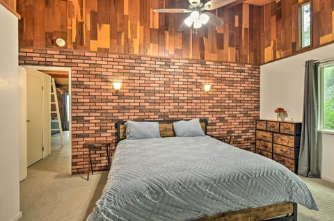 Bedroom 1 | King Bed | Smart TV | Patio Access