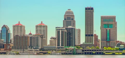 Spend a relaxing stay in Louisville!