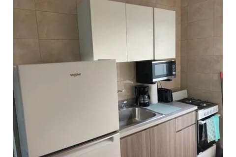 Fridge, microwave, oven, coffee/tea maker