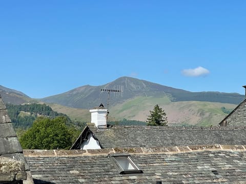 Plently of local walks accessible from the front door, as well as lovely cafes, pubs and shops to keep you busy!