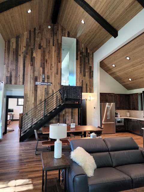 Living space and dining table