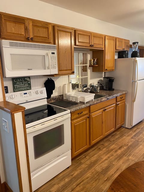 Kitchen ready w pots, pans, bakeware, flatware, coffee cups, drinking glasses...