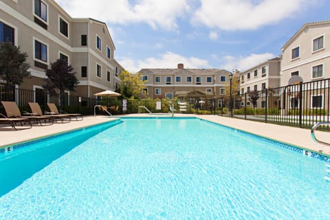 Seasonal outdoor pool, a heated pool