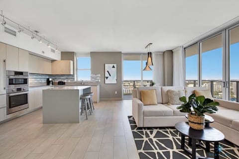 Fully-equipment kitchen