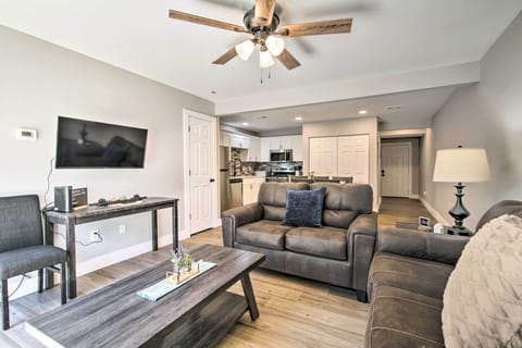 Kimberling City Vacation Rental | 2BR | 1.5BA | 1 Step to Enter | 1,100 Sq Ft