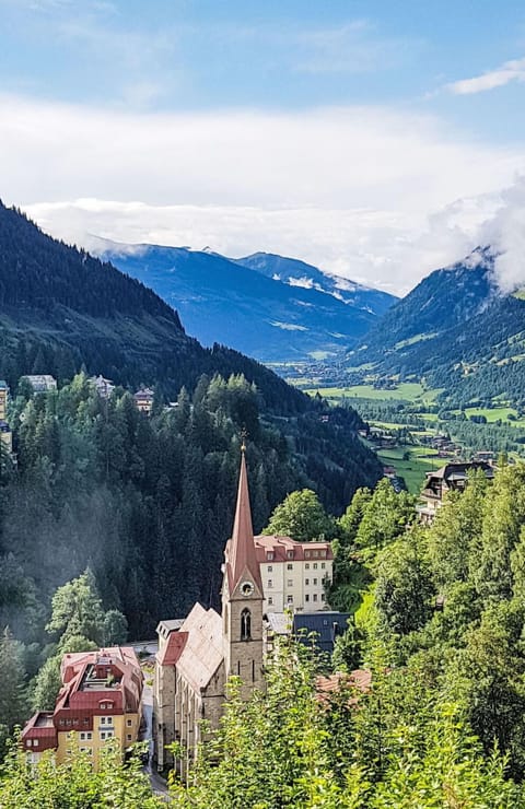 Mountainous Landforms, Hill, Mountain, Landscape, Highland, Steeple, Hill Station, Valley, Spire, Mountain Range