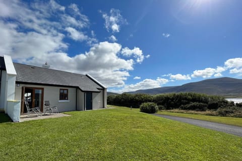 Achill Sound Holiday Village No.11, Achill Island, County Mayo