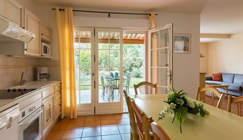 Prepare meals in the privacy of your own kitchen and enjoy them at the dining table.