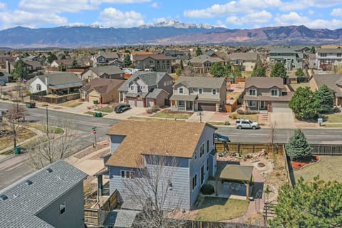 Gorgeous view of Mountains.