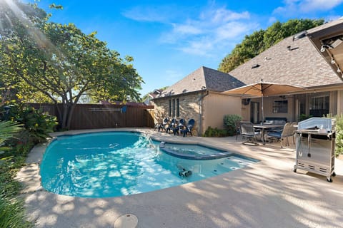 Pool | Outdoor pool, a heated pool