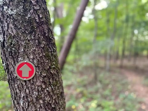 1/4 mile of private hiking trails