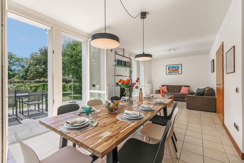 Living and dining room