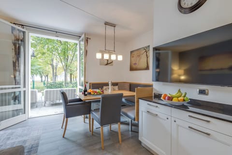 Kitchen and dining area