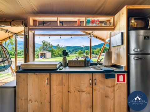 Pass through bar brings the outdoors in with an amazing view!