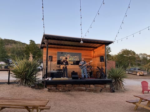 Templeton’s Tavern