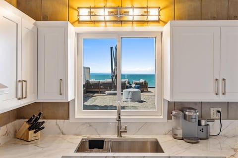 Ocean breeze and incredible views