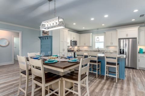 Southern Ties Dining