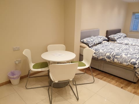 1 bedroom, in-room safe, iron/ironing board, free WiFi