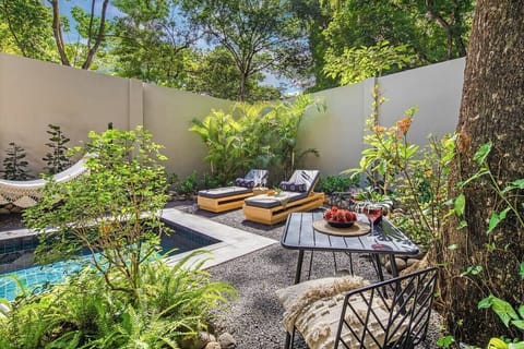 Outdoor pool, an infinity pool