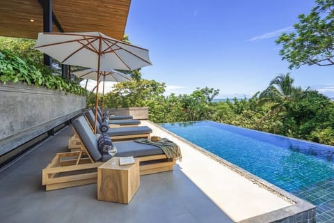 Outdoor pool, an infinity pool