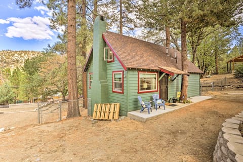 Wrightwood Vacation Rental | 3BR | 1BA | 612 Sq Ft | 1 Step Required
