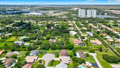 The City of Plantation strives to preserve trees, plants, animals, water & other natural resources