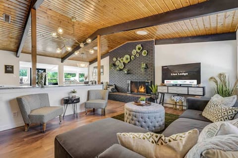 The open layout between the living room, kitchen, and dining room is perfect for large groups traveling together to enjoy each other's company.